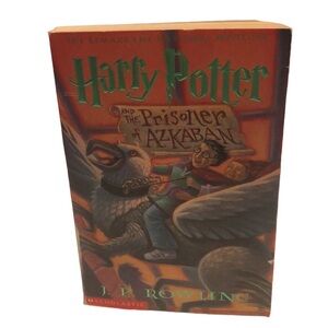🟢 (Soft cover) Harry Potter and The Prisoner of Azkaban by J K Rowling 1999